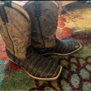 Boys Twisted X Boots Size 5M